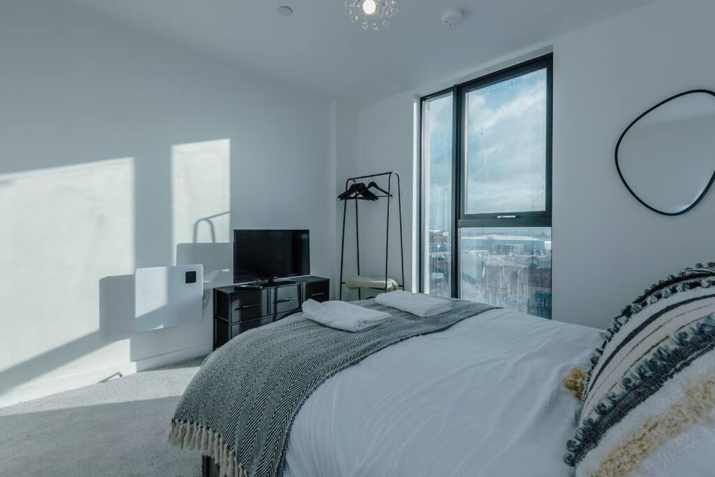 Stunning 2-Bed Premium Apartment - Free Wi-Fi Preston  Kültér fotó